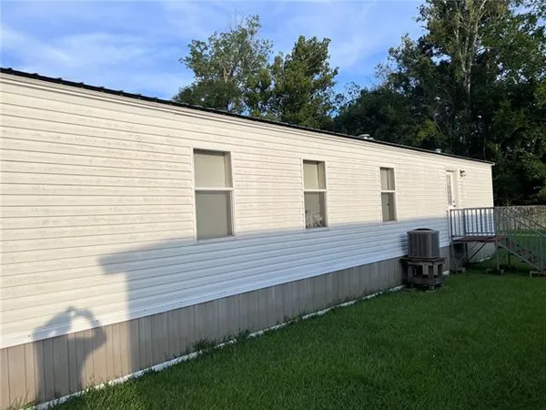 $1,197 | 12375 Landry Street, Unit 20, Gonzales, LA 70737