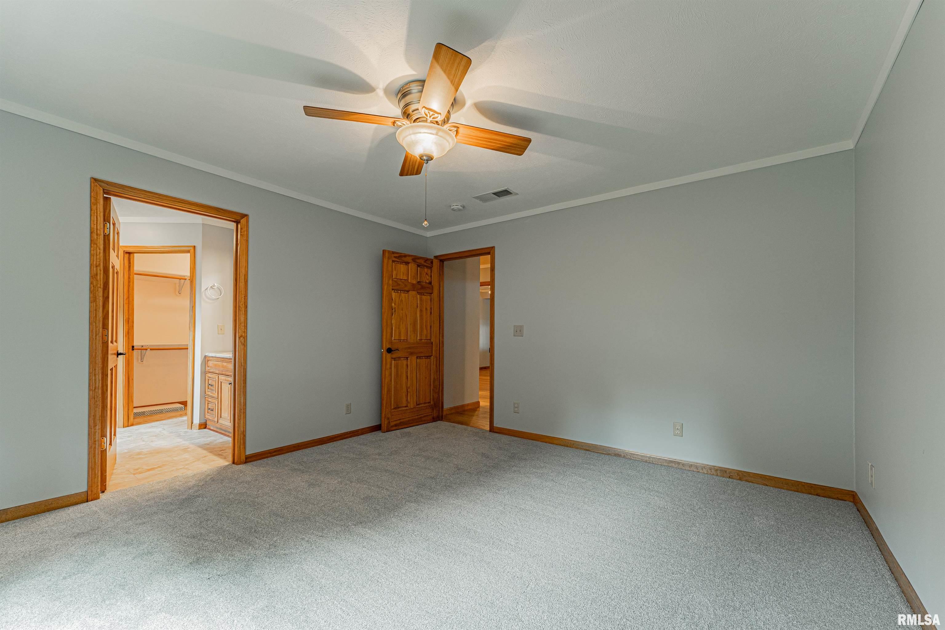 604 South Mary Street Atlanta, IL 61723 - Photo 25 of 38