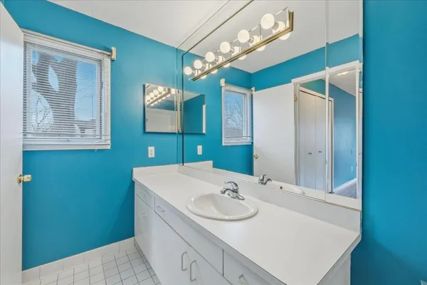$425,000 | 7513 Hickory Hill Drive, West Bloomfield, MI 48322