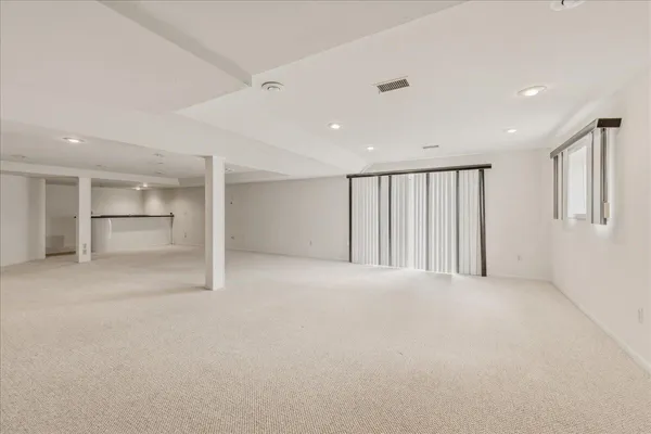 $425,000 | 7513 Hickory Hill Drive, West Bloomfield, MI 48322