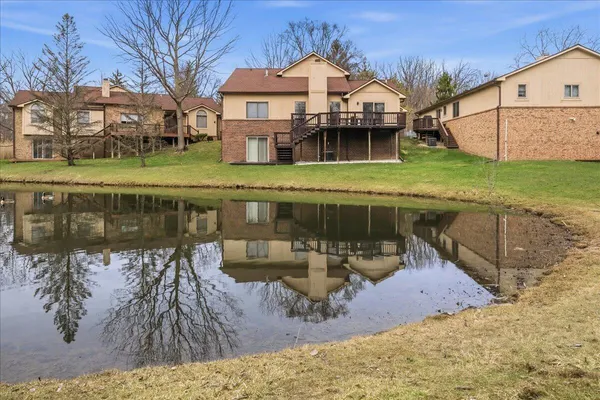 $425,000 | 7513 Hickory Hill Drive, West Bloomfield, MI 48322