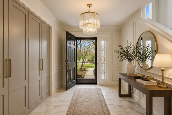 $425,000 | 7513 Hickory Hill Drive, West Bloomfield, MI 48322