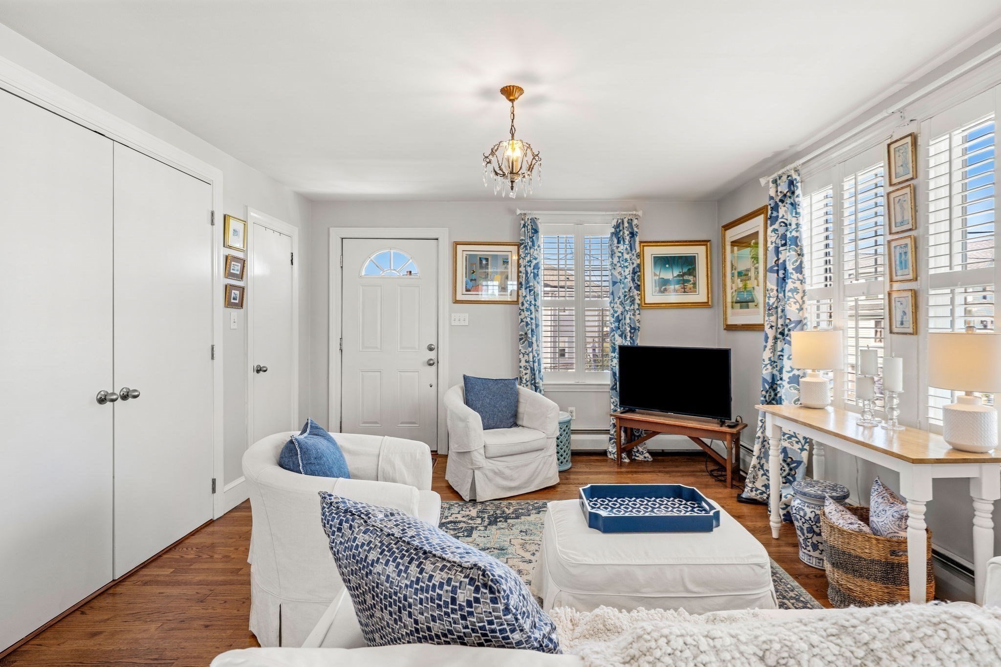 6 Fox Hill Road Nahant, MA 01908 - Photo 7 of 36 Gallery Image 7