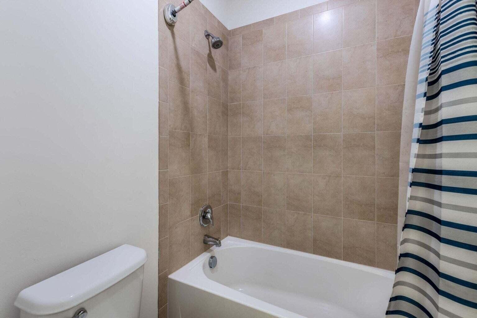 4533 Willow Basin Way Lake Worth, FL 33467 - Photo 15 of 34 15