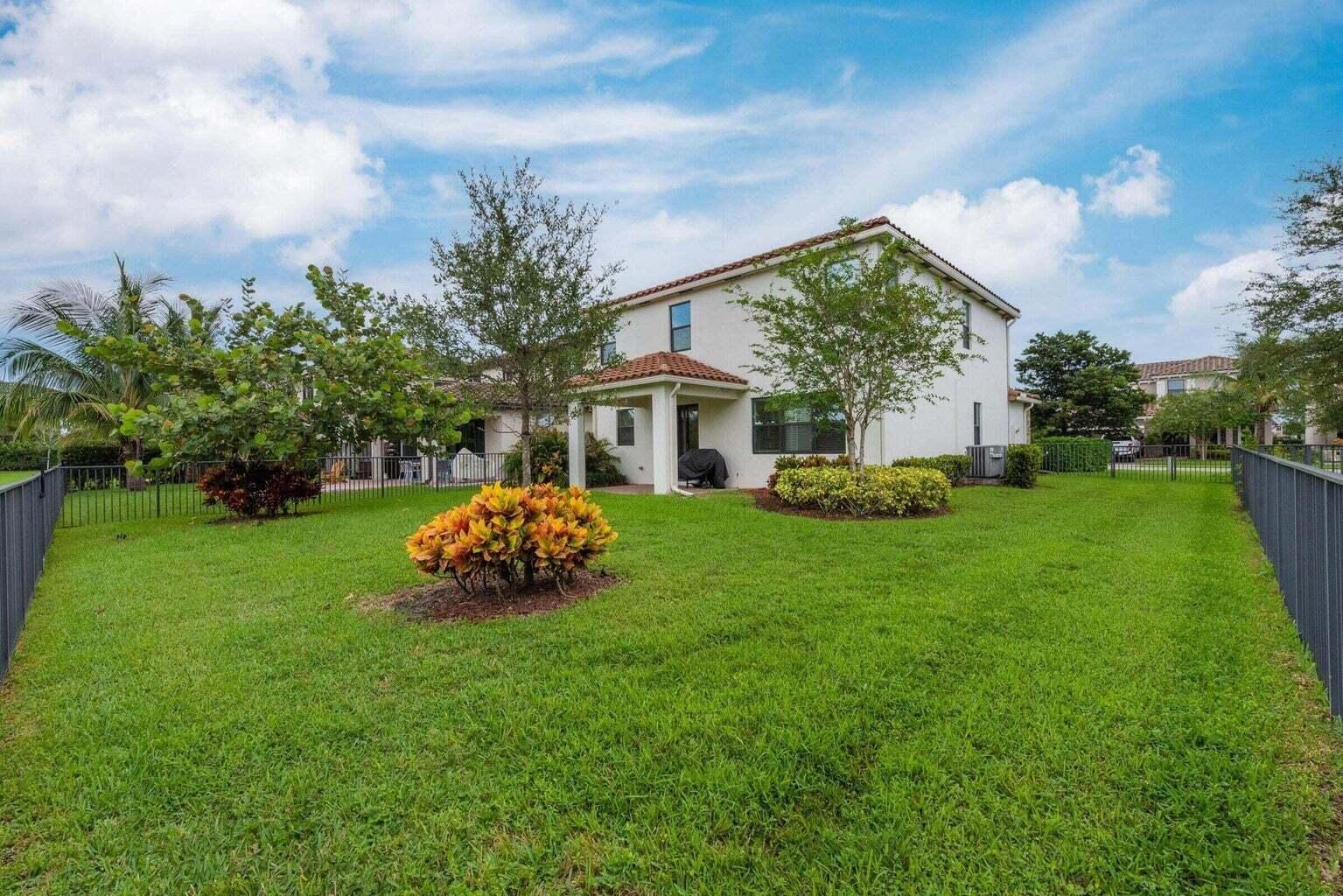 4533 Willow Basin Way Lake Worth, FL 33467 - Photo 18 of 34 18