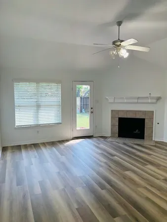 $2,650 | 1205 Oakridge Drive, Euless, TX 76040