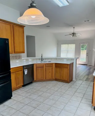 $2,650 | 1205 Oakridge Drive, Euless, TX 76040