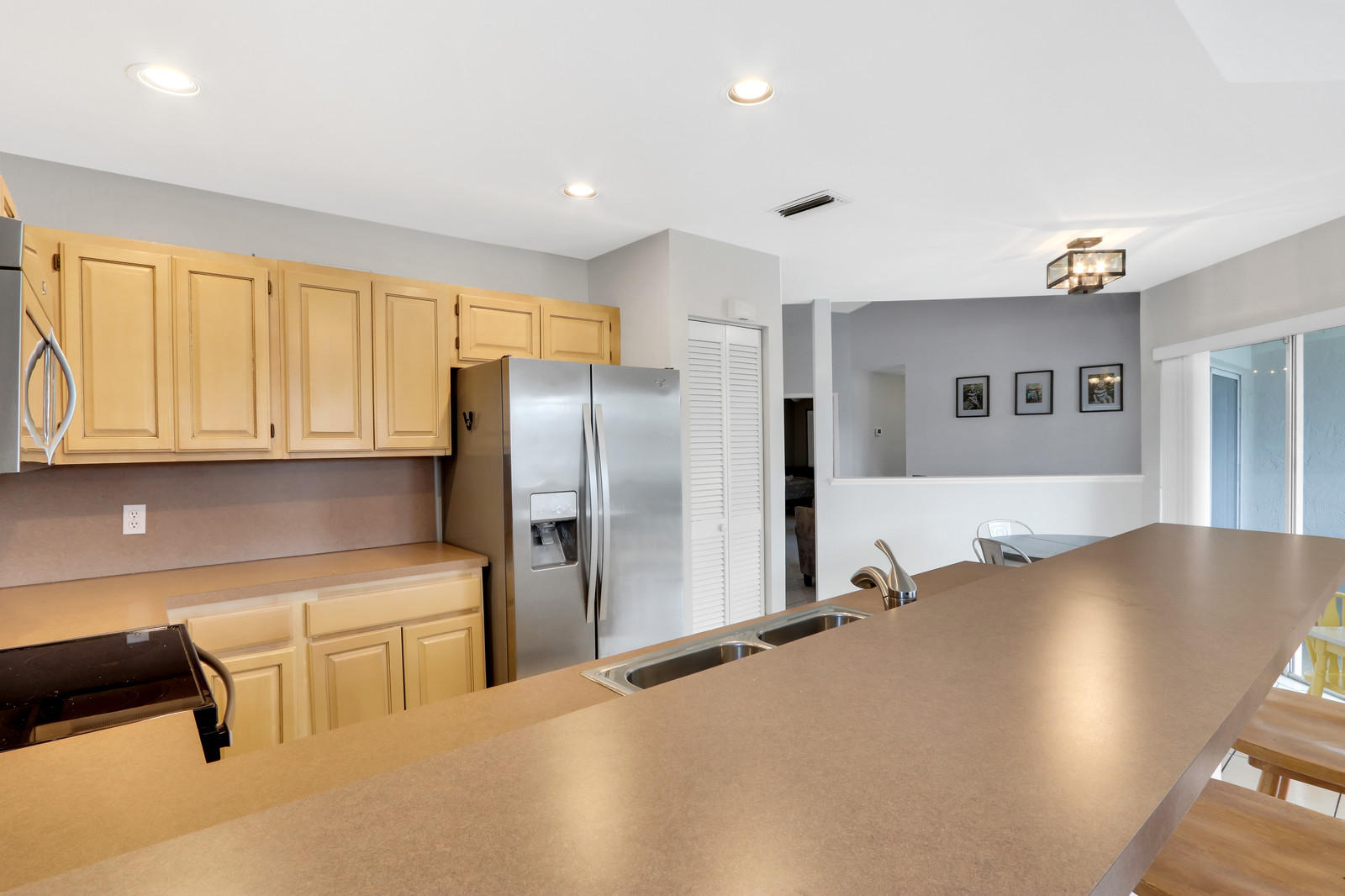 2038 Northwest 8th Street Boca Raton, FL 33431 - Photo 8 of 27 08_Image_8_of_27_mls