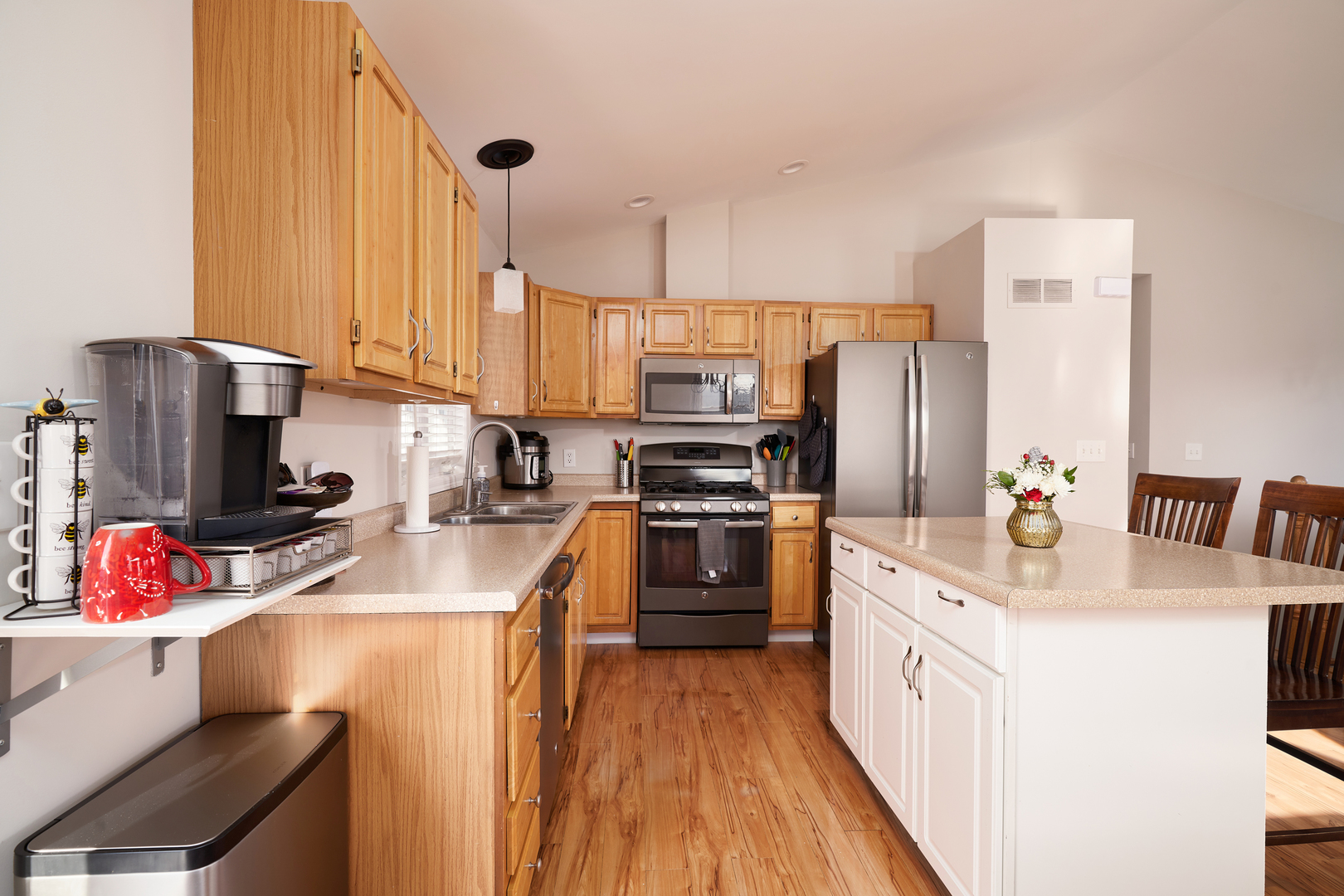 6307 Robert Road Cary, IL 60013 - Photo 6 of 28 Gallery Image 6