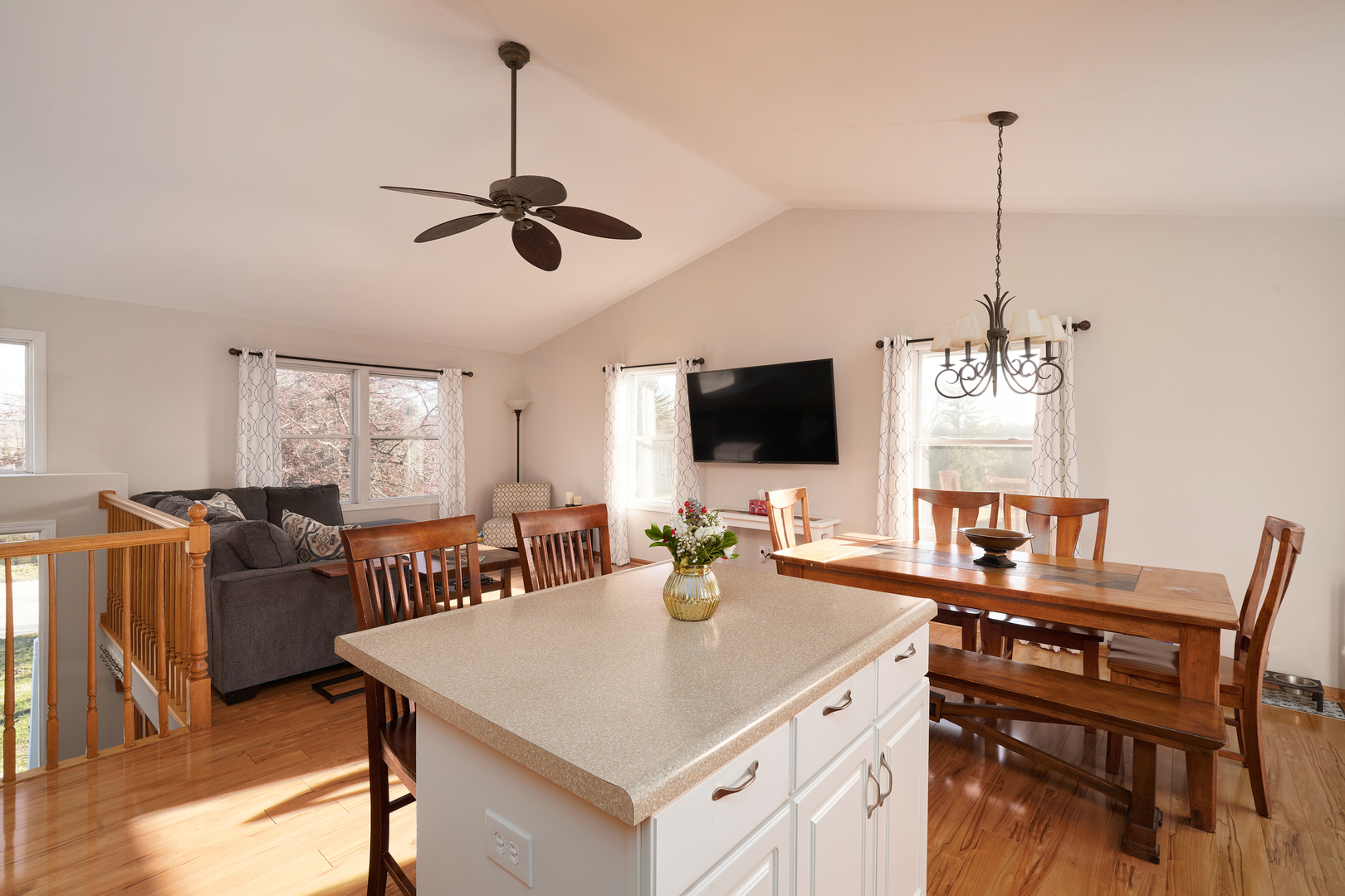 6307 Robert Road Cary, IL 60013 - Photo 7 of 28 Gallery Image 7