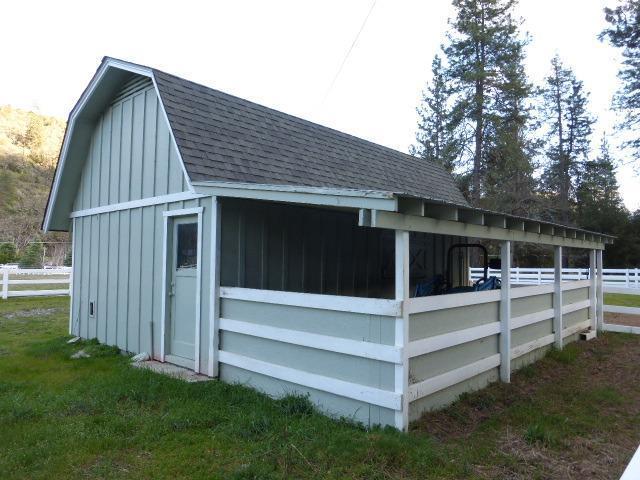 4008 Upper Applegate Road Jacksonville, OR 97530 - Photo 23 of 32 Additional Photo