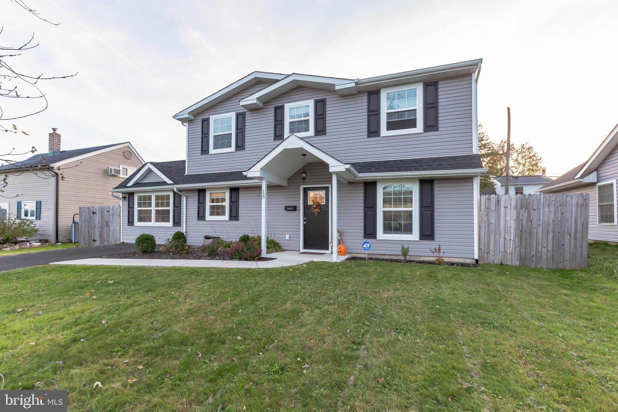 15 Grapevine Road Levittown, PA 19057 - Photo 2 of 30