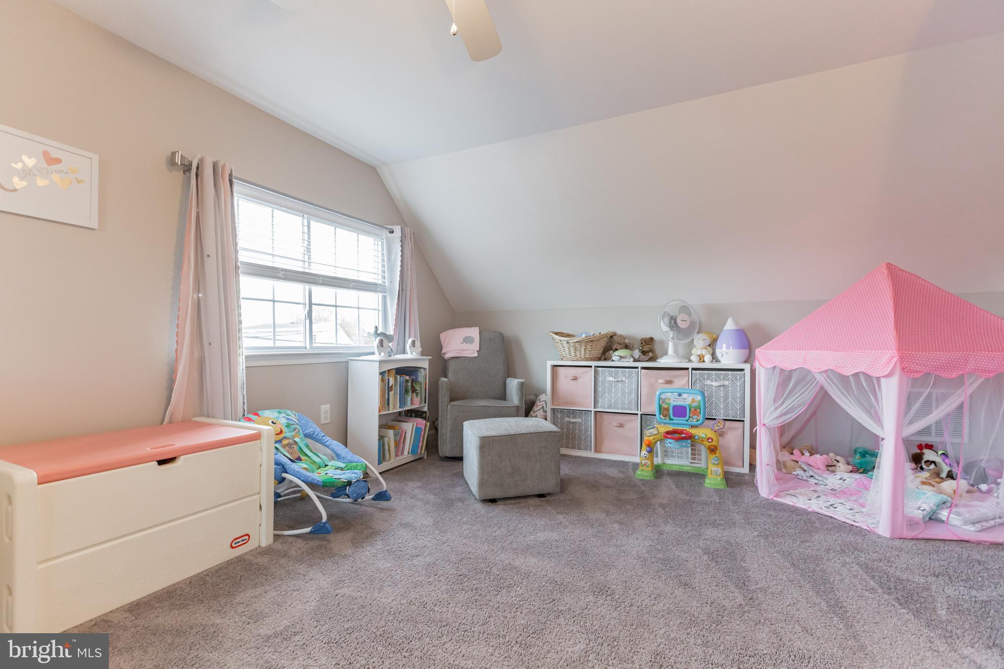 15 Grapevine Road Levittown, PA 19057 - Photo 25 of 30