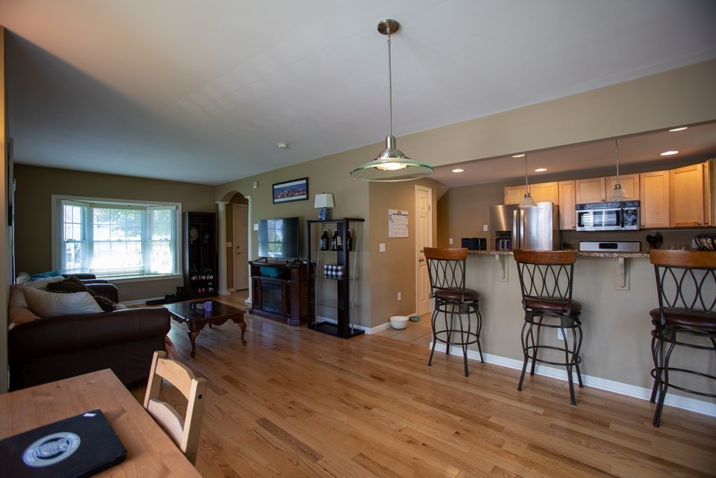 60 Turtle Brook Road, Unit 60 (113) Canton, MA 02021 - Photo 6 of 26 Gallery Image 6