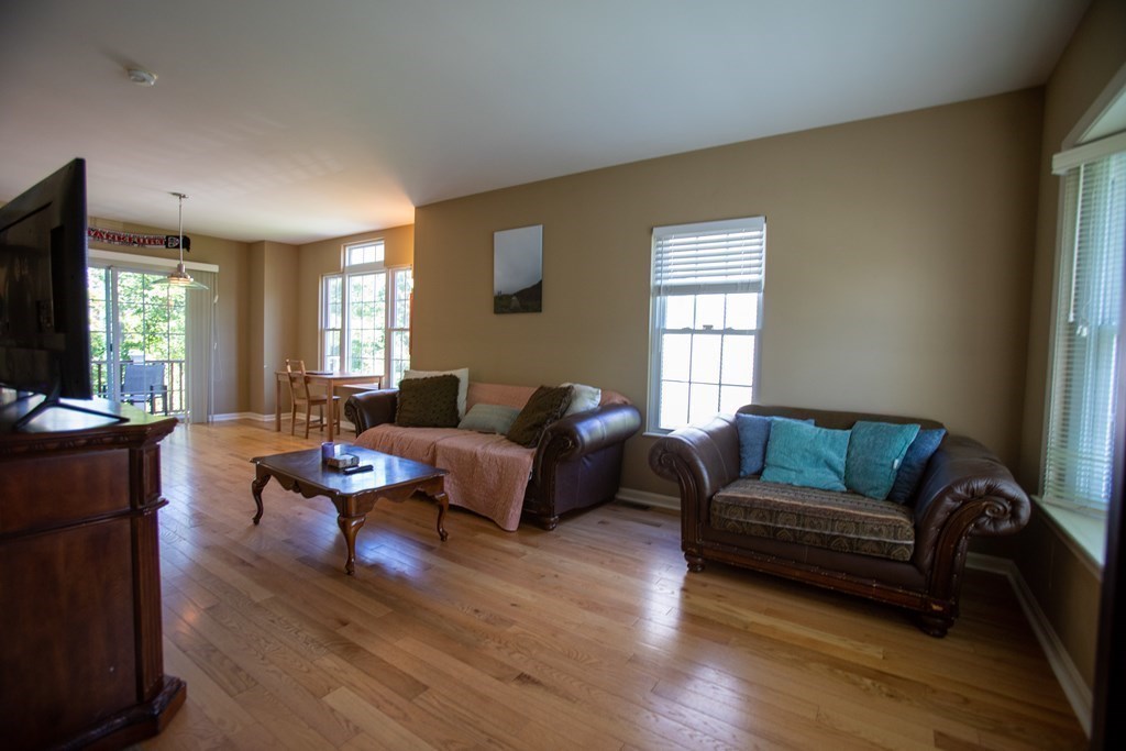 60 Turtle Brook Road, Unit 60 (113) Canton, MA 02021 - Photo 8 of 26 Gallery Image 8