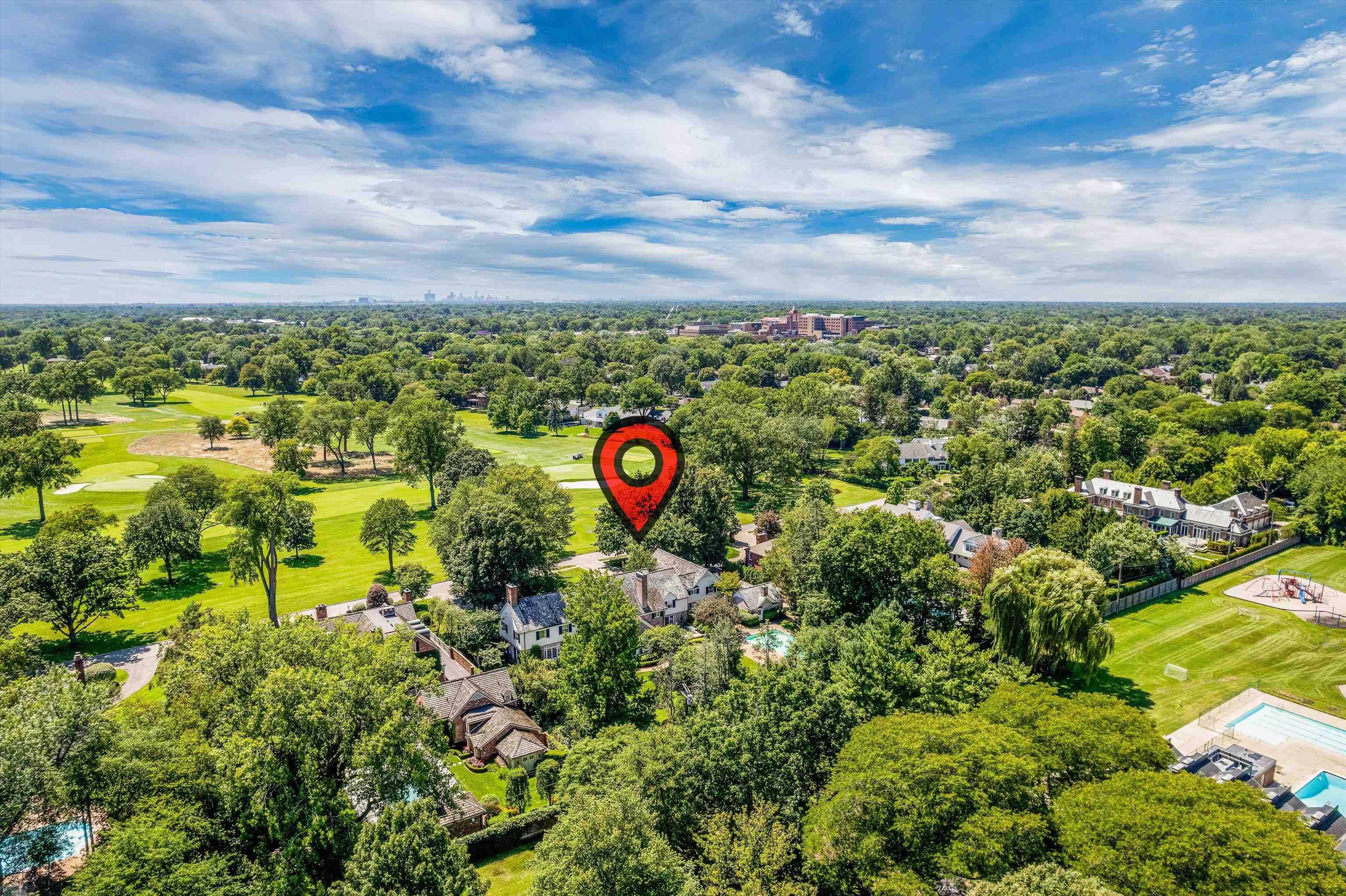 382 Provencal Road Grosse Pointe, MI 48236 - Photo 86 of 95 50155244-e809fd11-dc16-482e-b9a0-78956d00db4f.JPG