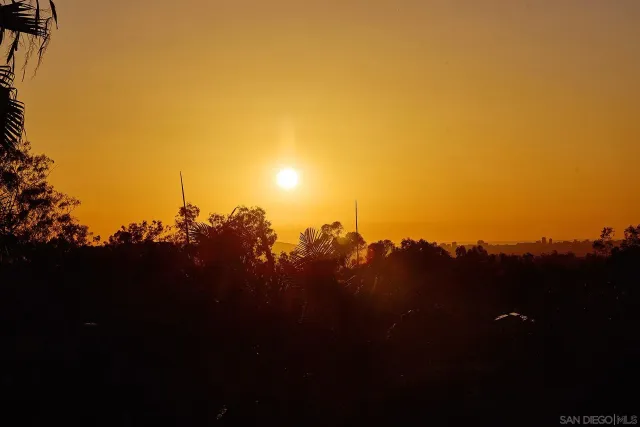 $2,900,000 | 10626 Birch Bluff Avenue, San Diego, CA 92131