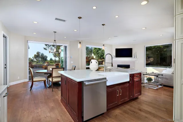 $2,900,000 | 10626 Birch Bluff Avenue, San Diego, CA 92131