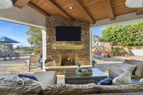 $2,900,000 | 10626 Birch Bluff Avenue, San Diego, CA 92131