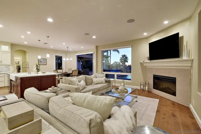 $2,900,000 | 10626 Birch Bluff Avenue, San Diego, CA 92131