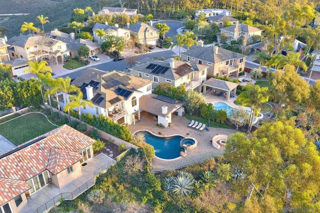 $2,900,000 | 10626 Birch Bluff Avenue, San Diego, CA 92131