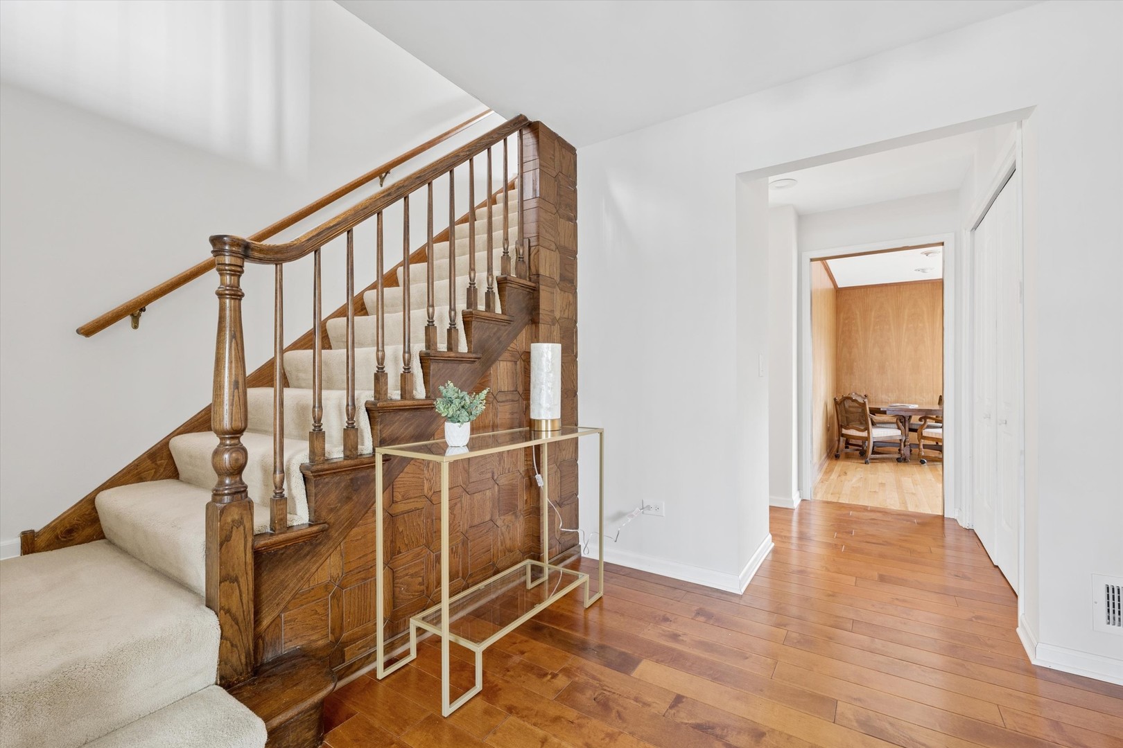 2629 Illinois Road Northbrook, IL 60062 - Photo 14 of 30