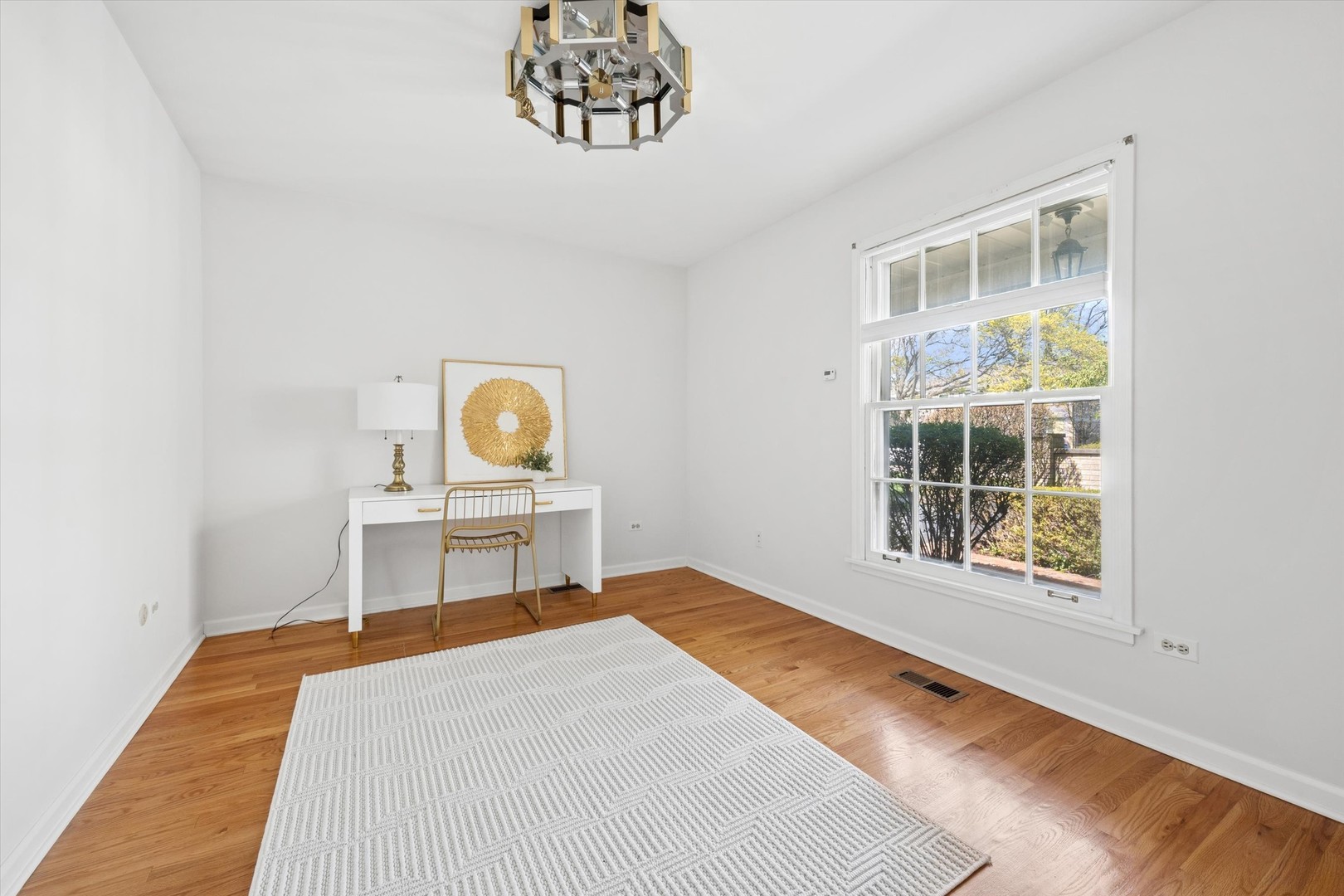 2629 Illinois Road Northbrook, IL 60062 - Photo 21 of 30