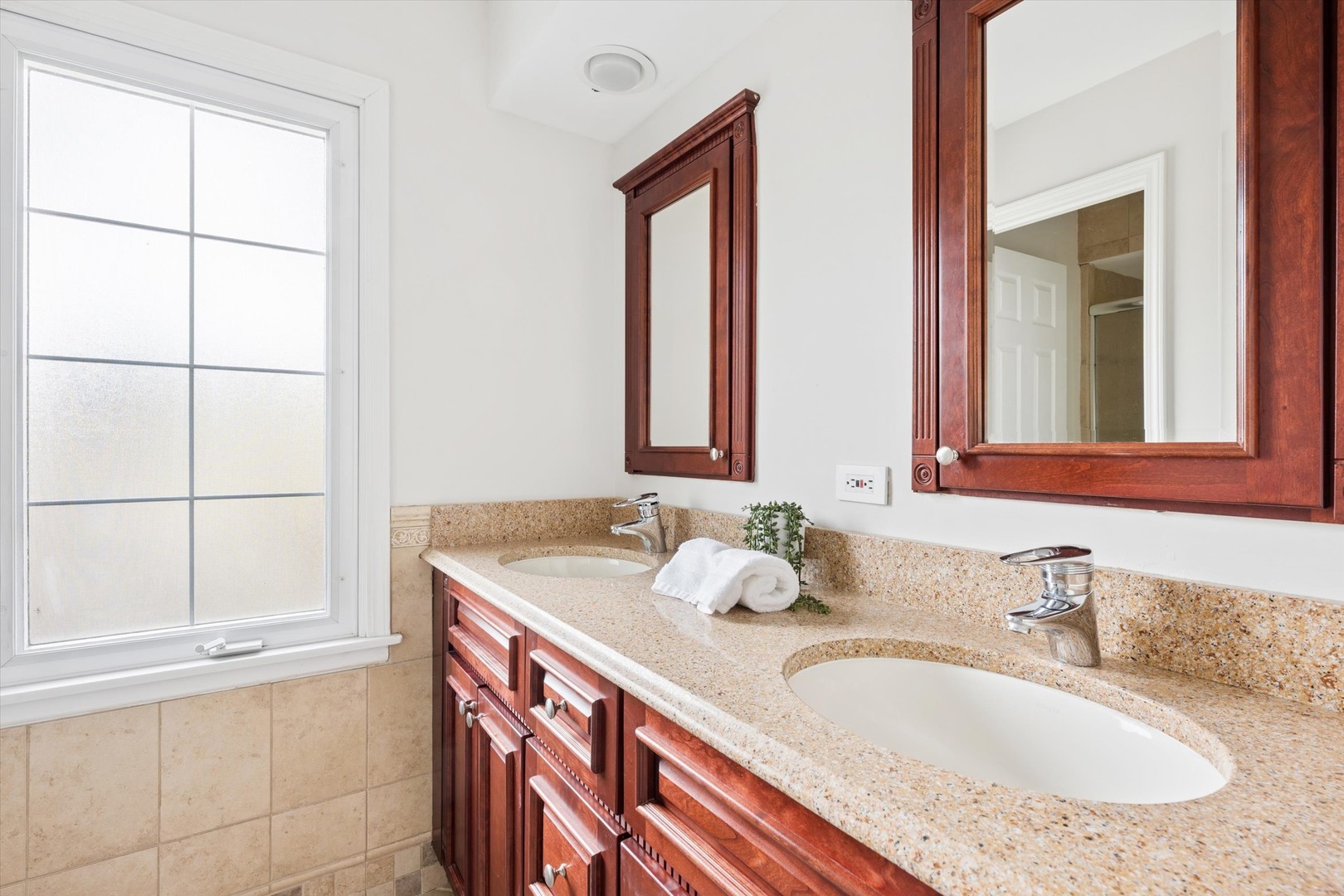 2629 Illinois Road Northbrook, IL 60062 - Photo 22 of 30