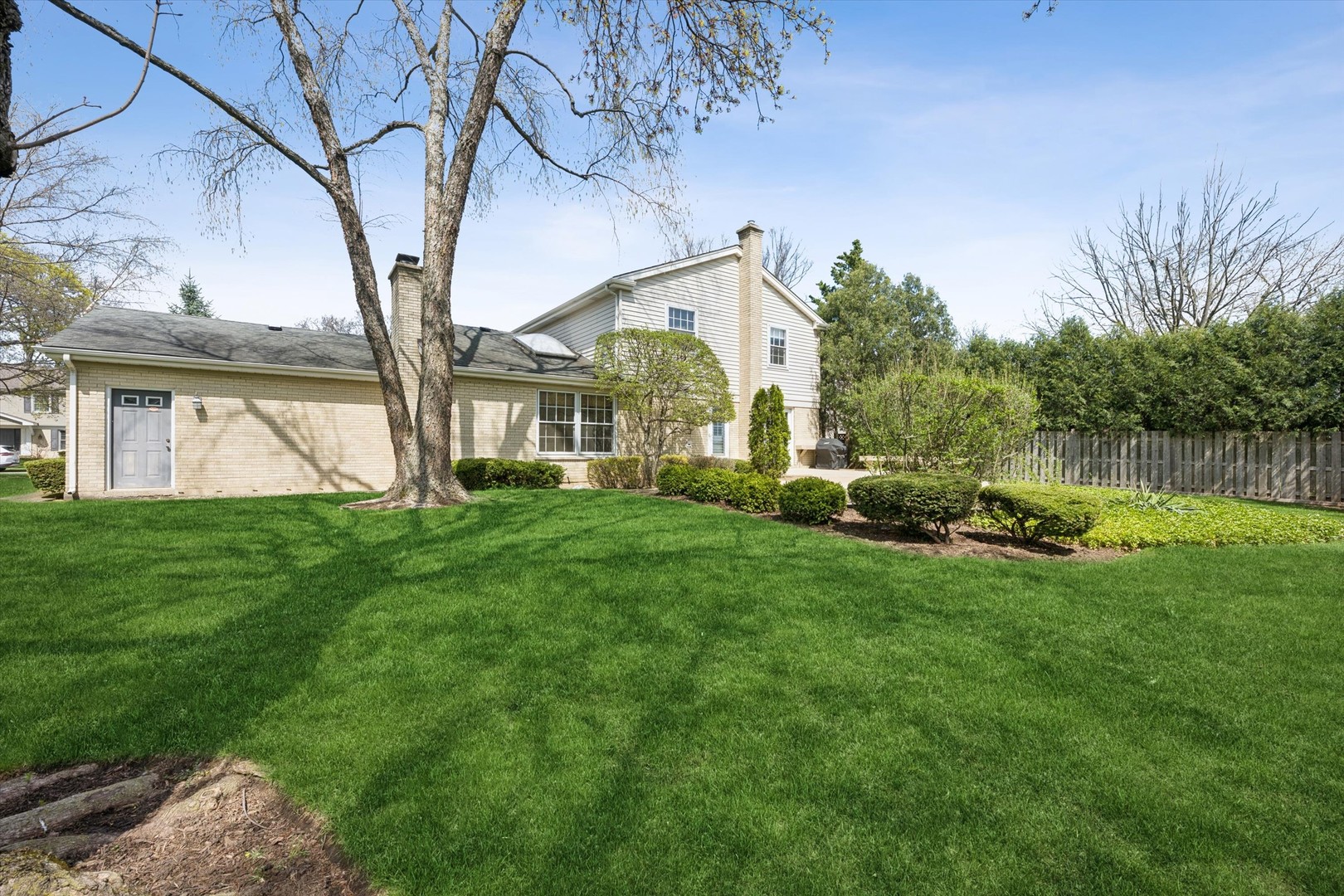 2629 Illinois Road Northbrook, IL 60062 - Photo 27 of 30