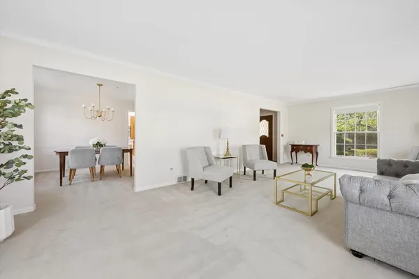$899,000 | 2629 Illinois Road, Northbrook, IL 60062