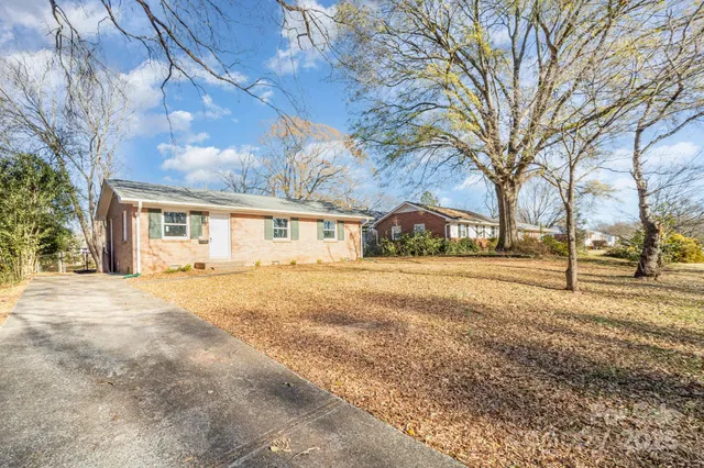 $339,000 | 4209 Donnybrook Place, Charlotte, NC 28205