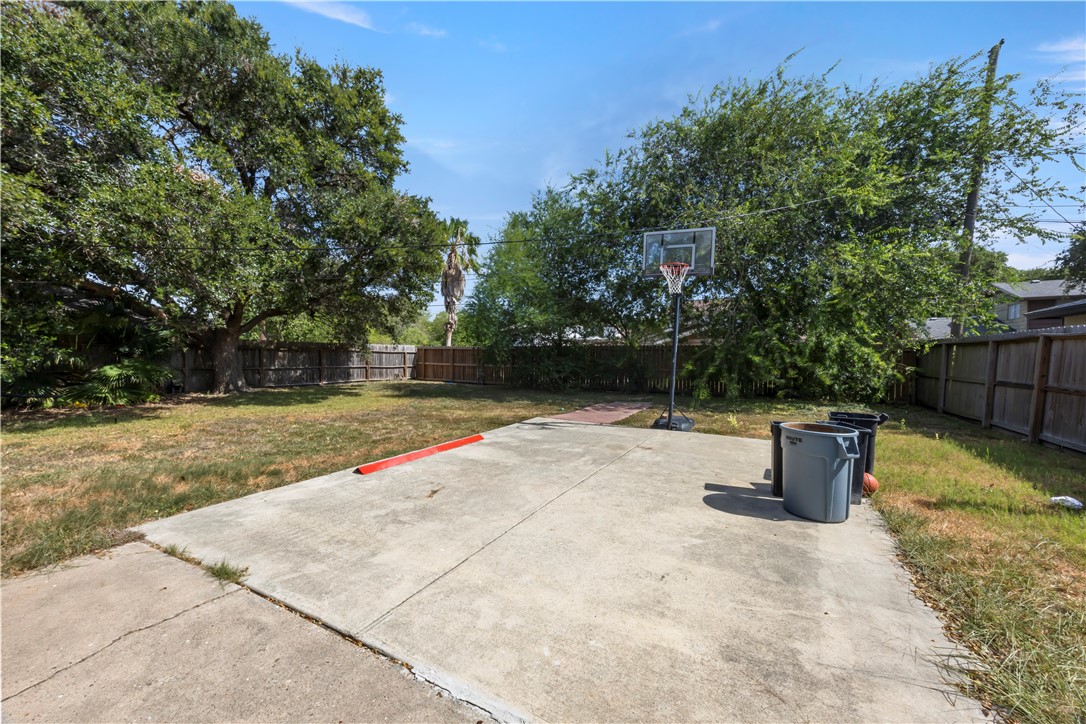 224 Pecos Drive Portland, TX 78374 - Photo 15 of 16