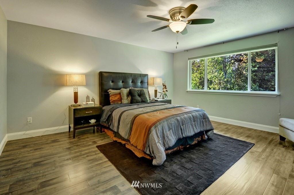 14131 149th Place Southeast Renton, WA 98059 - Photo 11 of 17 Gallery Image 11
