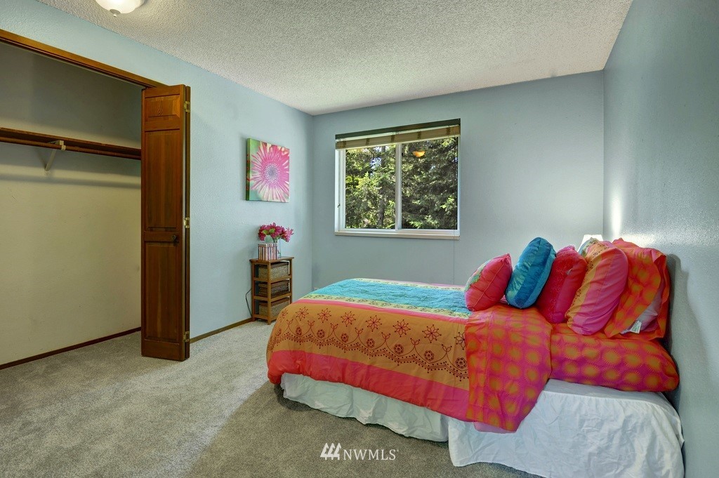 14131 149th Place Southeast Renton, WA 98059 - Photo 14 of 17 Gallery Image 14
