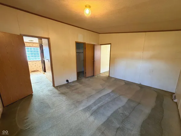 $195,000 | 5745 West County Road 1040 South, Paris Crossing, IN 47270