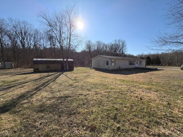 $195,000 | 5745 West County Road 1040 South, Paris Crossing, IN 47270
