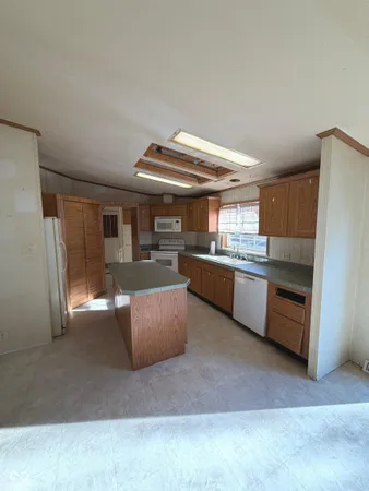 $195,000 | 5745 West County Road 1040 South, Paris Crossing, IN 47270