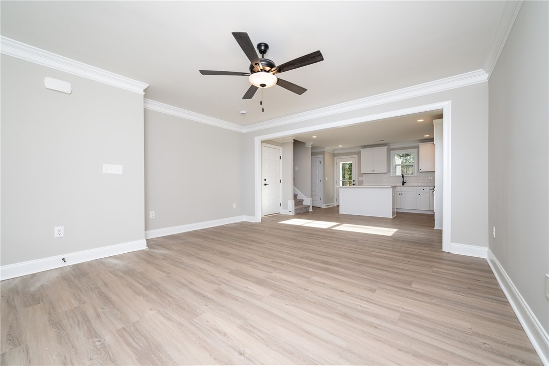 209 Magnolia Terrace Pendleton, SC 29670 - Photo 5 of 32