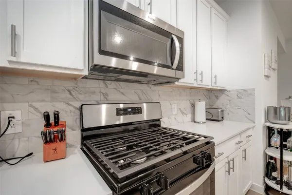 $2,550 | 4327 Whitefish Lane, Fulshear, TX 77494