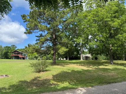 $108,000 | 35 Imperial Circle, Coldspring, TX 77331