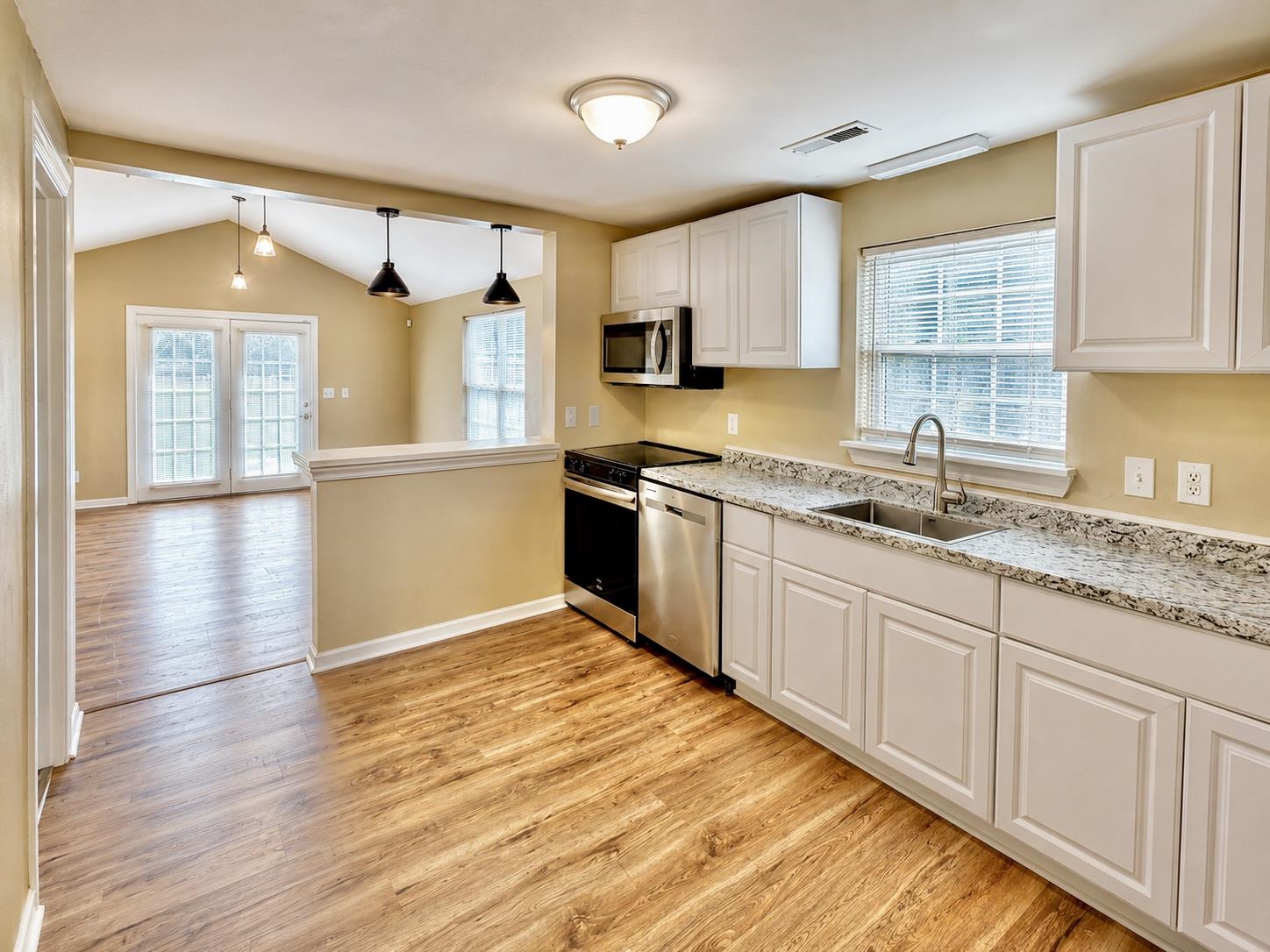 533 Black River Road Georgetown, SC 29440 - Photo 9 of 15