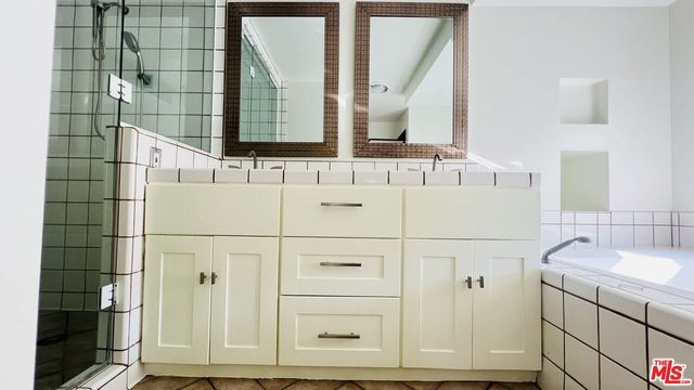 $6,995 | 2435 Cazaux Place, Los Angeles, CA 90068