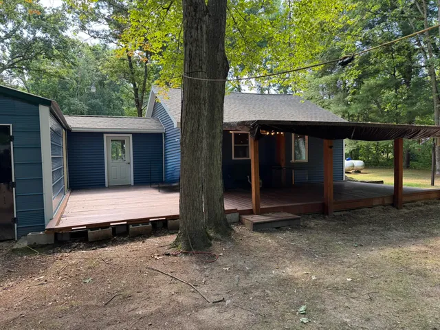 $249,900 | 2762 West Southern Avenue, Baldwin, MI 49304