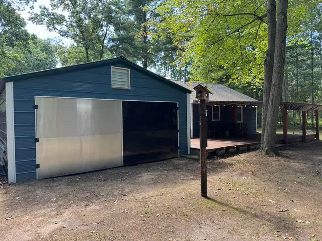 $249,900 | 2762 West Southern Avenue, Baldwin, MI 49304