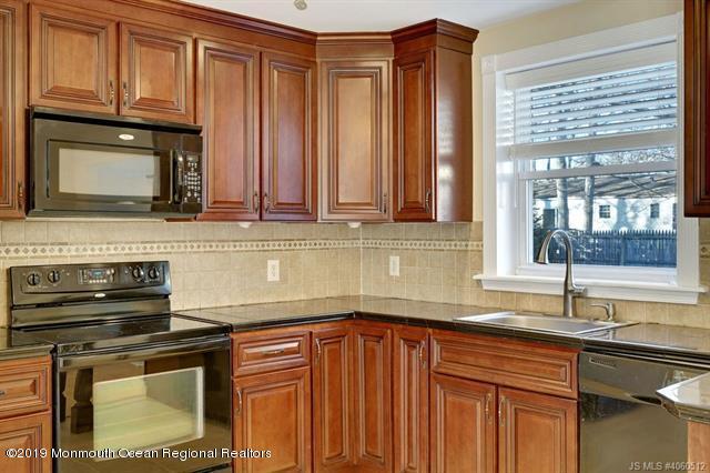 160 Brigantine Road Manahawkin, NJ 08050 - Photo 16 of 36 16