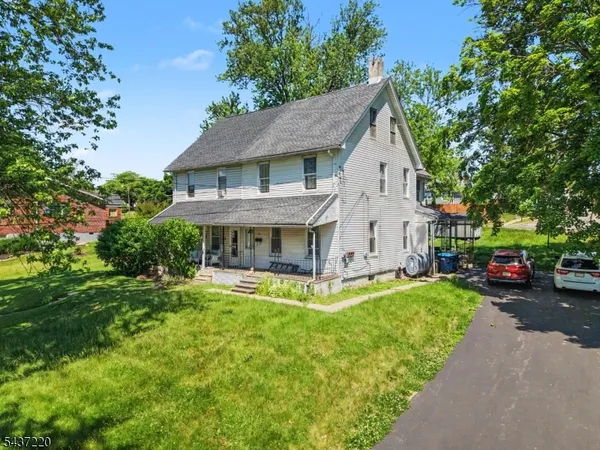 $250,000 | 700 Vulcanite Avenue, Alpha, NJ 08865