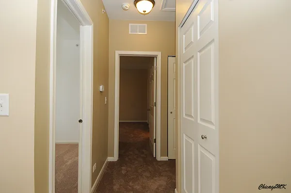 $1,900 | 2245 Aurora Drive, Unit 22, Pingree Grove, IL 60140