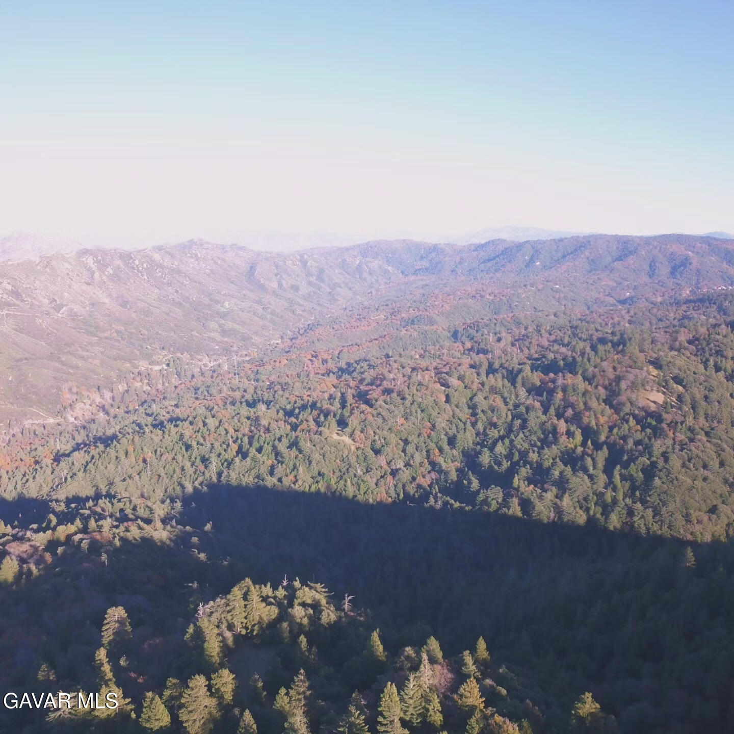 528 Mojave River Road Crestline, CA 92322 - Photo 8 of 10 an aerial view of mountain with yard and mountain view in back