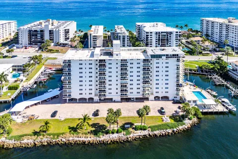 $4,000 | 1160 Hillsboro Mile, Unit 607, Pompano Beach, FL 33064