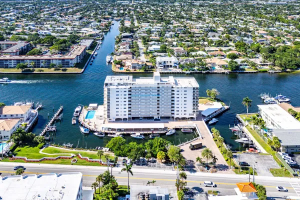 $4,000 | 1160 Hillsboro Mile, Unit 607, Hillsboro Beach, FL 33062